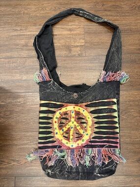 Boho Peace Sign Cutout Fringe Crossbody Bag - Black & Multicolor